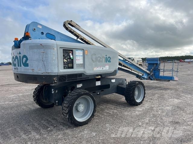 Genie S-60X Teleskopiniai keltuvai