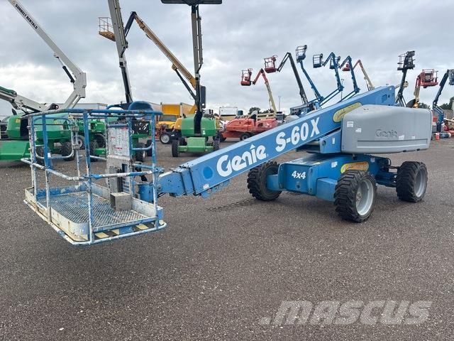 Genie S-60X Teleskopiniai keltuvai