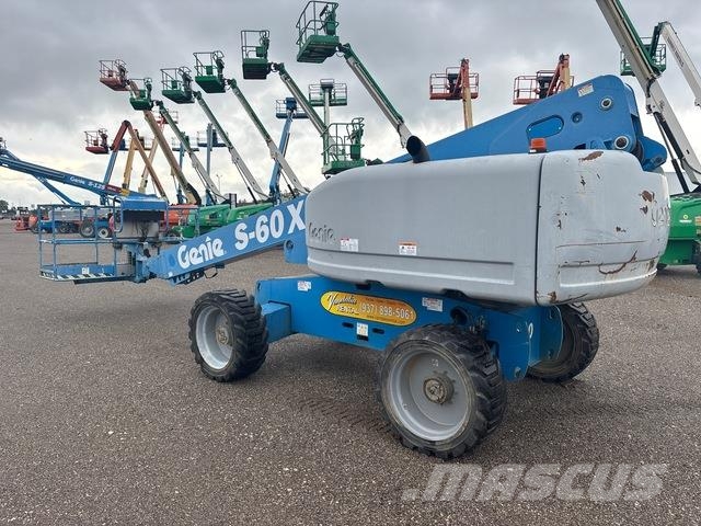 Genie S-60X Teleskopiniai keltuvai
