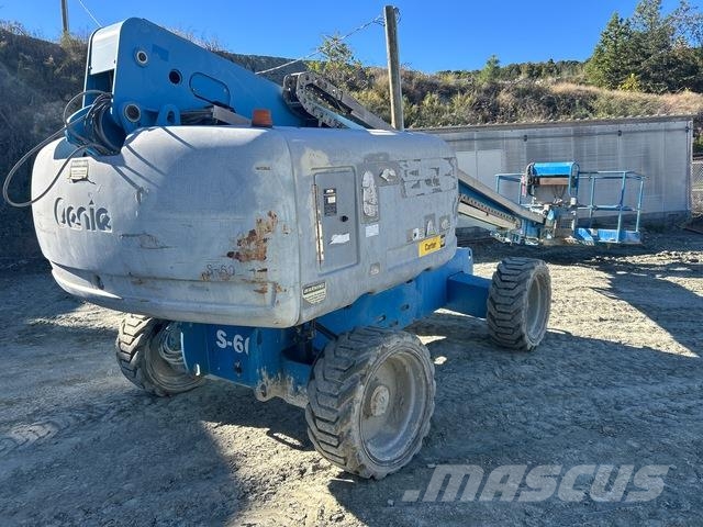 Genie S-60X Teleskopske podizne platforme