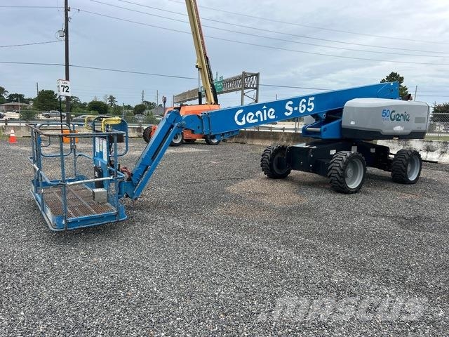 Genie S-65 Teleskoop poomtõstukid