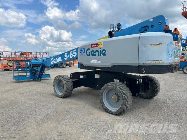 Genie S-65 Piattaforme a braccio telescopico