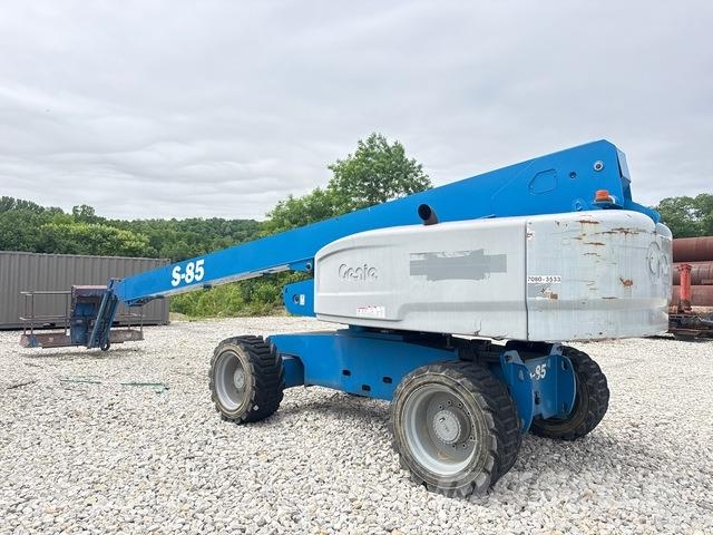 Genie S-85 Plataformas con brazo de elevación telescópico