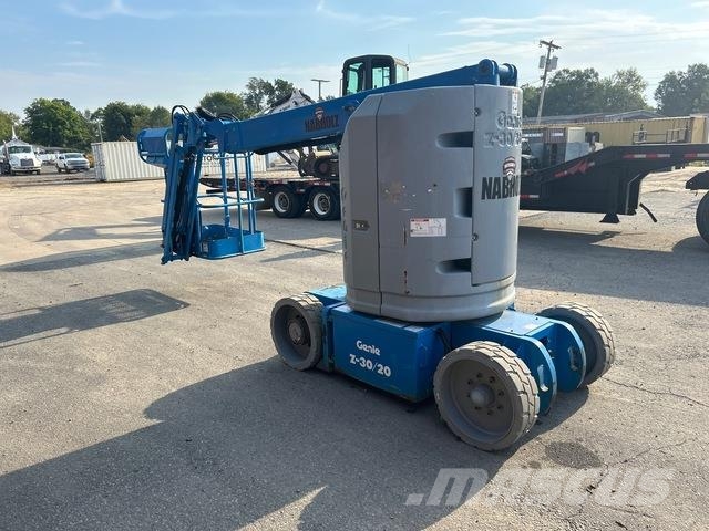 Genie Z-30/20N RJ Kĺbové plošiny