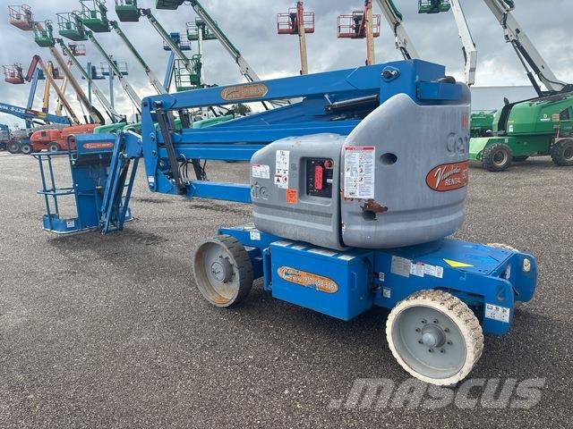 Genie Z-40/23N Kĺbové plošiny