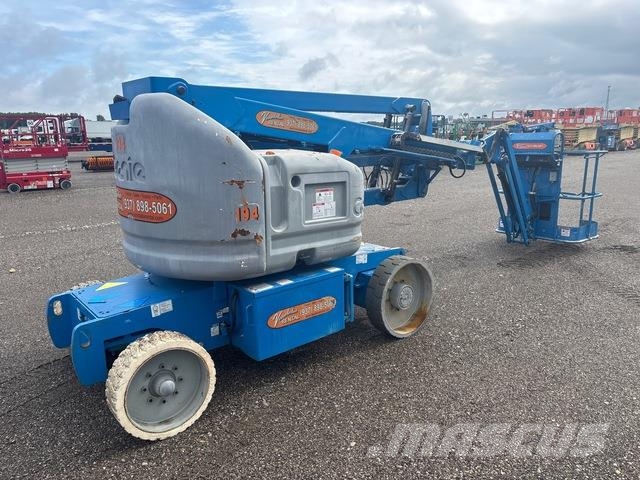 Genie Z-40/23N Kĺbové plošiny