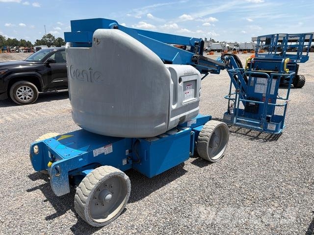 Genie Z-40/23N RJ Articulated boom lifts