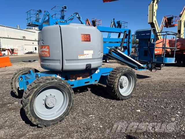 Genie Z-45/25 Bomlifte med knækarm