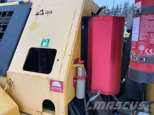 Giamec 211 Platforme aeriene montate pe camion