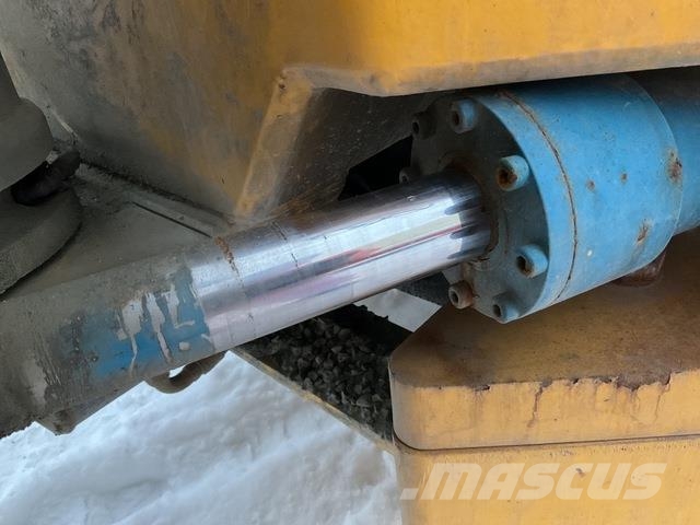 Giamec 211 Platforme aeriene montate pe camion