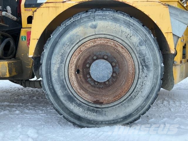 Giamec 211 Platforme aeriene montate pe camion