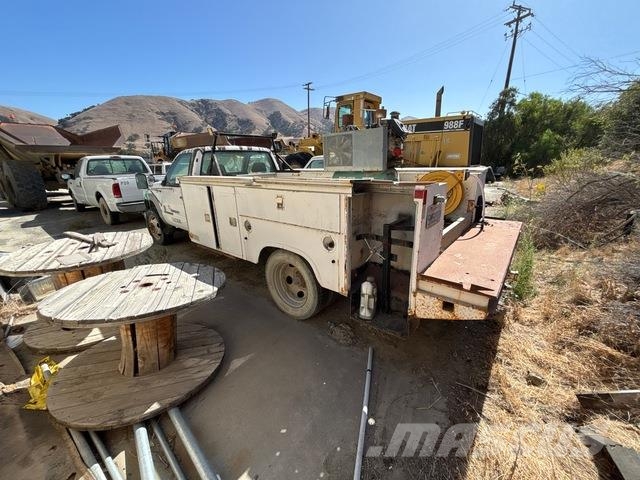 GMC 3500HD شاحنات خفيفة/مفصلية الجوانب
