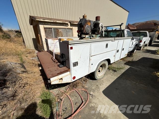 GMC 3500HD شاحنات خفيفة/مفصلية الجوانب