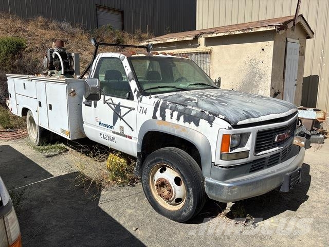 GMC 3500HD شاحنات خفيفة/مفصلية الجوانب