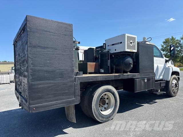 GMC 6500 Грузовики-цистерны