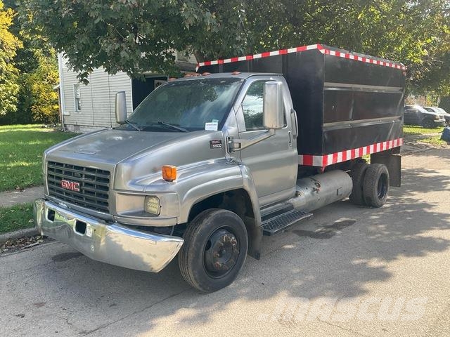 GMC C5500 Deszkaszállító teherautók