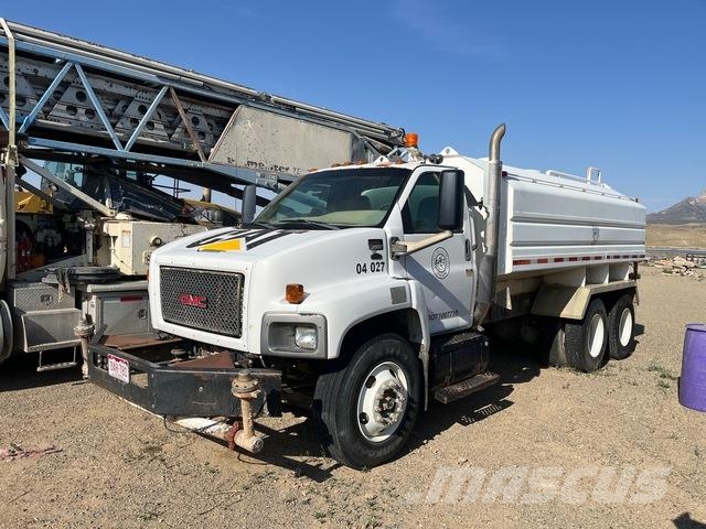 GMC C8500 Tankvogne - vand