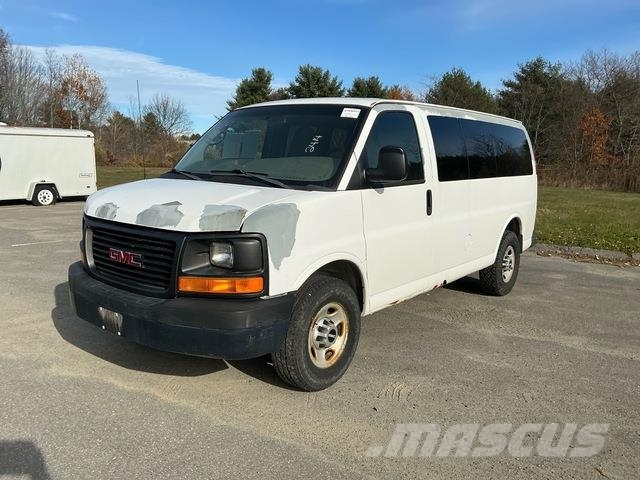 GMC Savana Легковые автомобили