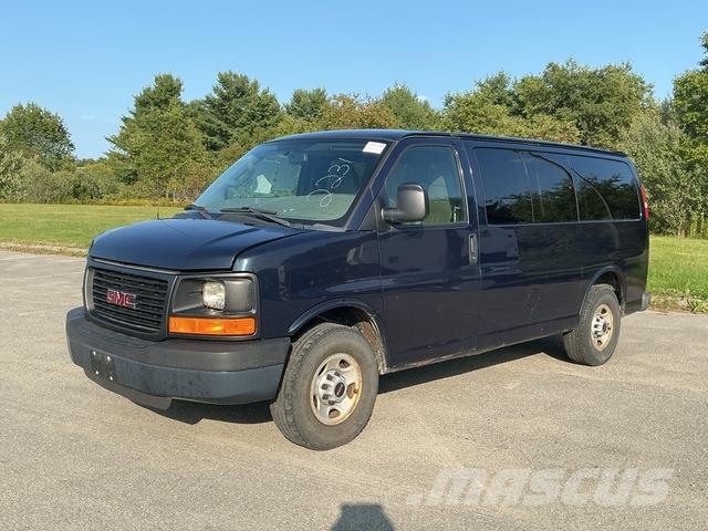 GMC Savana LS 2500 Automobili