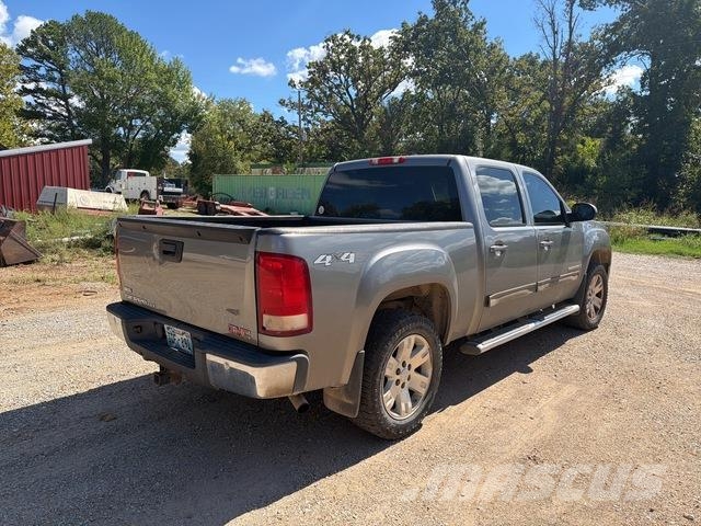 GMC Sierra 1500 皮卡.傳統半斗卡車/側卸板