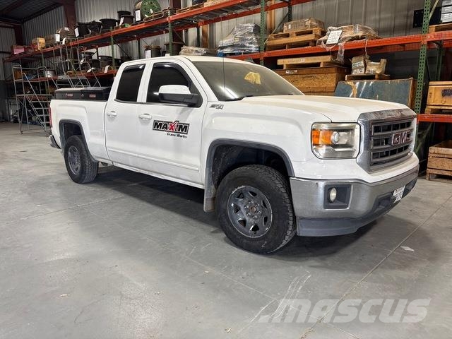 GMC Sierra 1500 皮卡.傳統半斗卡車/側卸板