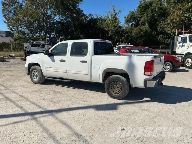 GMC Sierra 1500 Caja abierta/laterales abatibles