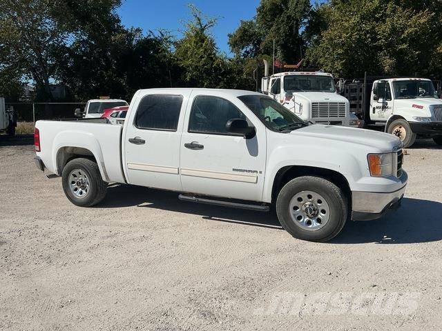 GMC Sierra 1500 Caja abierta/laterales abatibles