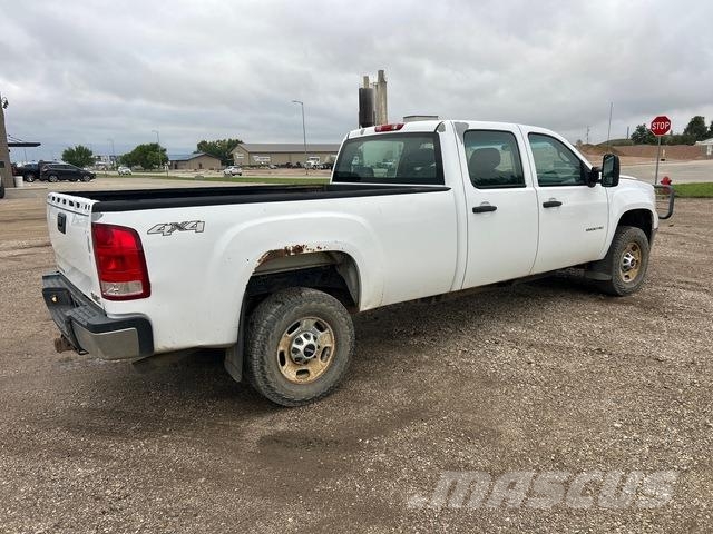 GMC Silverado 2500HD 皮卡.傳統半斗卡車/側卸板