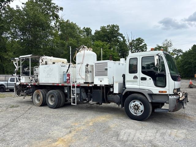 GMC T8500 都市/通用型車輛