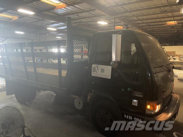 GMC W3500 平板栏板货车
