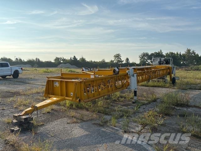 Gomaco C-450 Concrete accessories