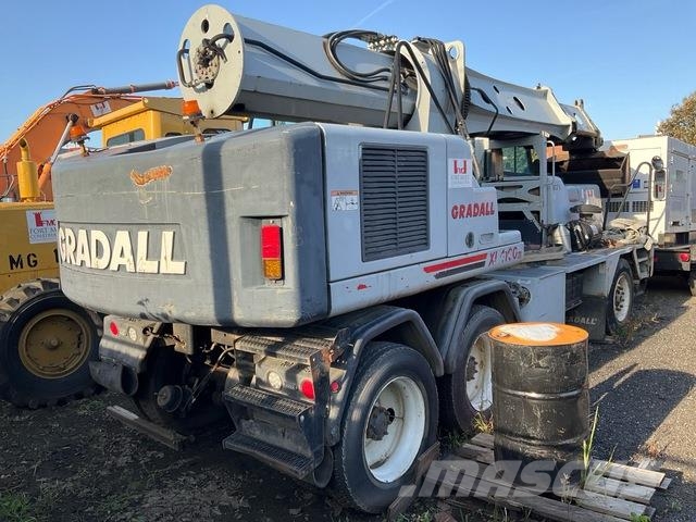 Gradall XL4100 Wheeled excavators