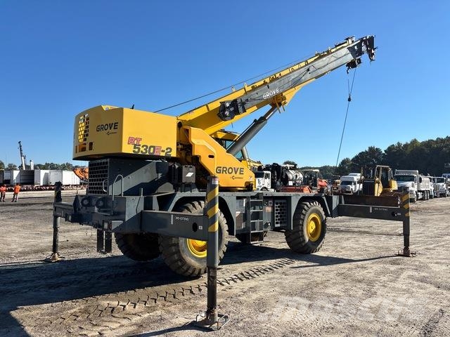 Grove 530E-2 Celtņi nelīdzenām virsmām