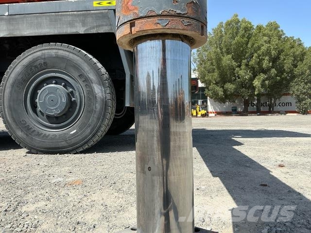 Grove GMK5130-1 Polovne dizalice za sve terene
