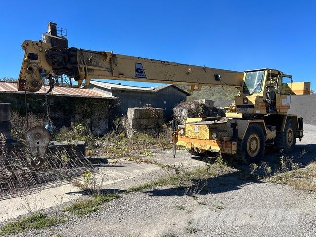 Grove RT-518 Rough terrain cranes