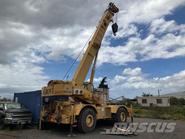 Grove RT635C Gru per terreni difficili