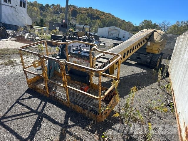 Grove T80 Piattaforme a braccio telescopico