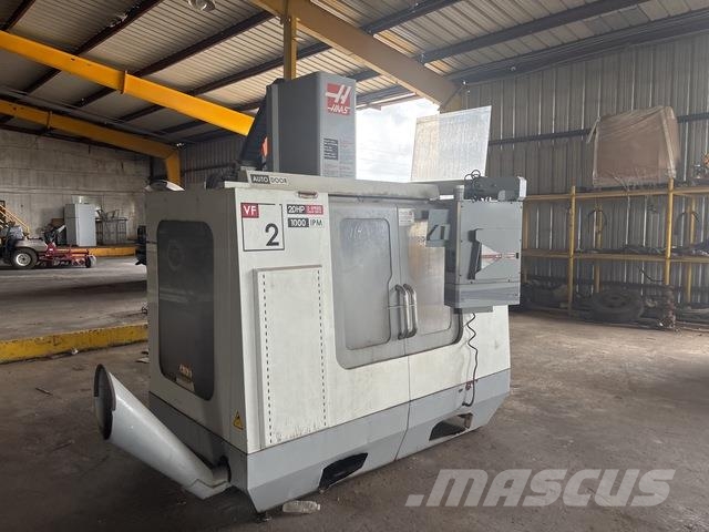 Haas VF-2B معدات البناء - غير ذلك
