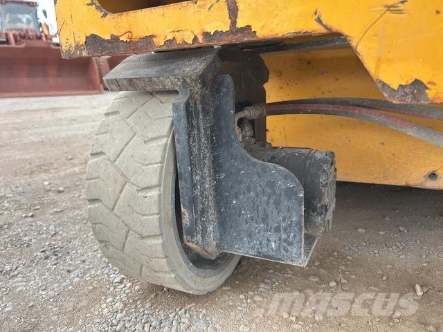 Haulotte Compact12 シザースリフト