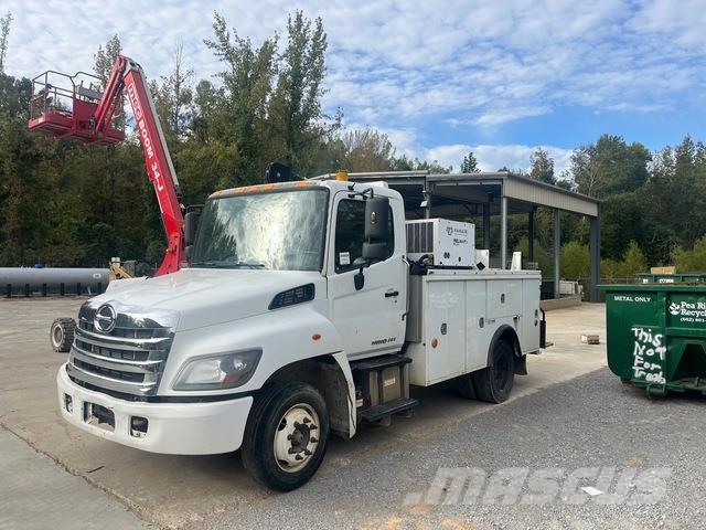 Hino 238 Komunalna vozila