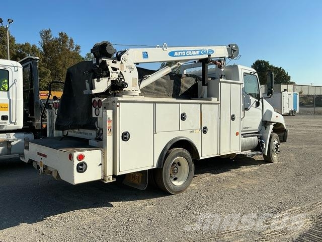 Hino 238 Общински/универсални превозни средства
