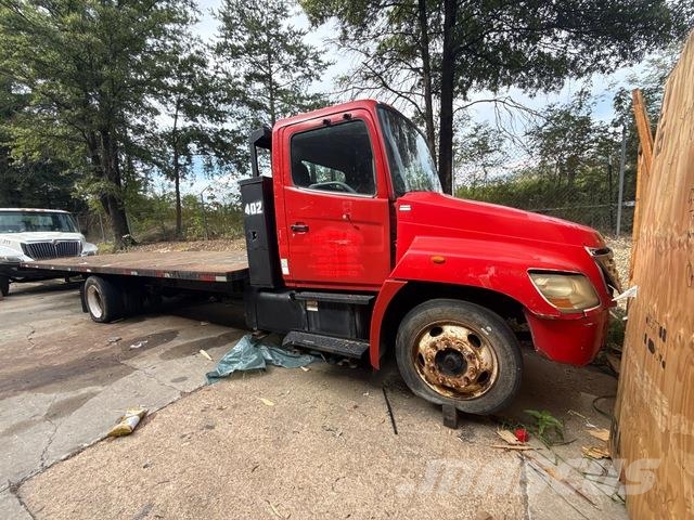 Hino 268 Kamioni sa otvorenim sandukom