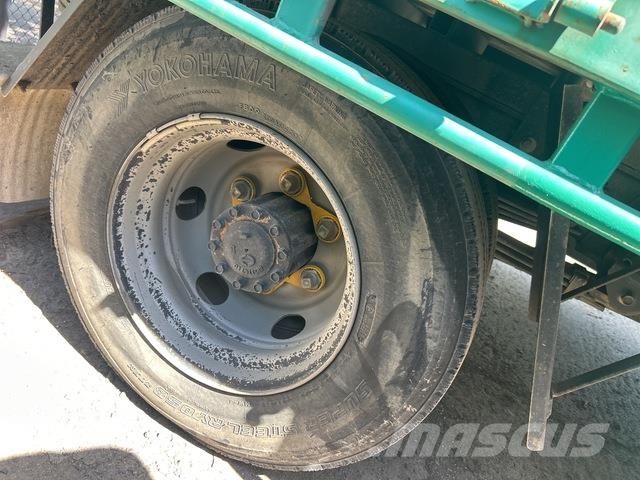 Hino 300 917 Flatbed / Dropside trucks