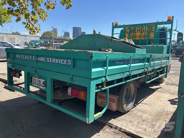 Hino 300 917 Flatbed / Dropside trucks