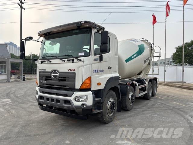 Hino 700 Otros camiones