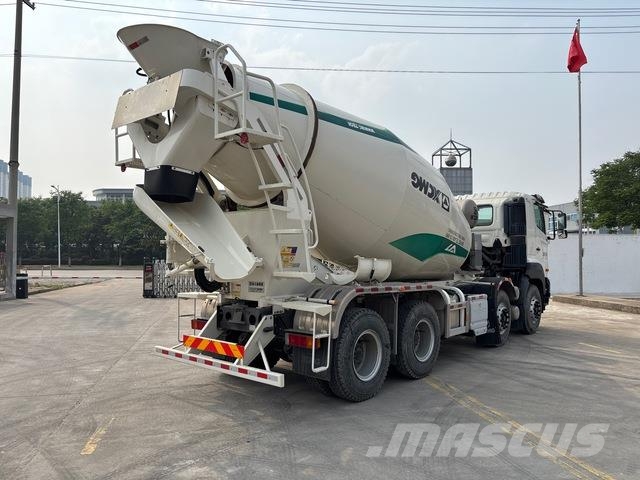 Hino 700 Otros camiones