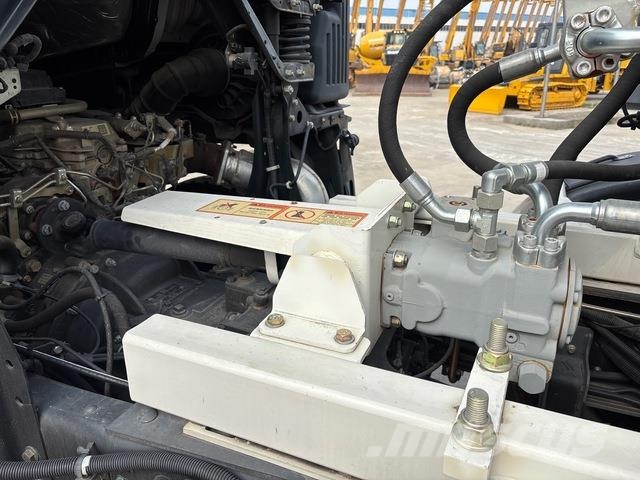 Hino 700 Otros camiones