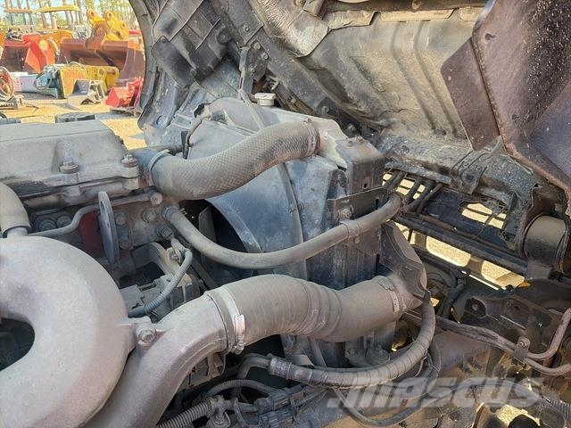 Hino FM1J Camiones aspiradores/combi