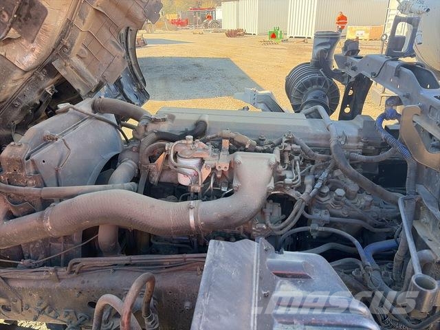 Hino FM1J Camiones aspiradores/combi