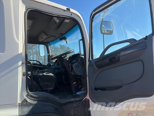 Hino FM1J Camiones aspiradores/combi